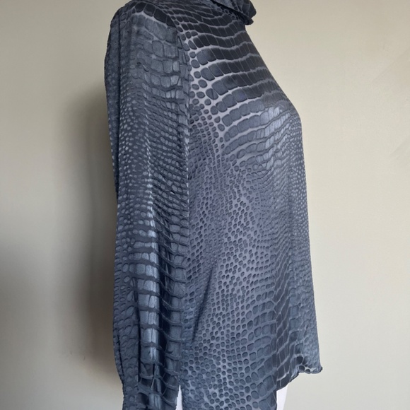 REISS Della Burnout Snake Blue Pattern Workwear Cocktail Silk Blend Blouse Top - Picture 8 of 16